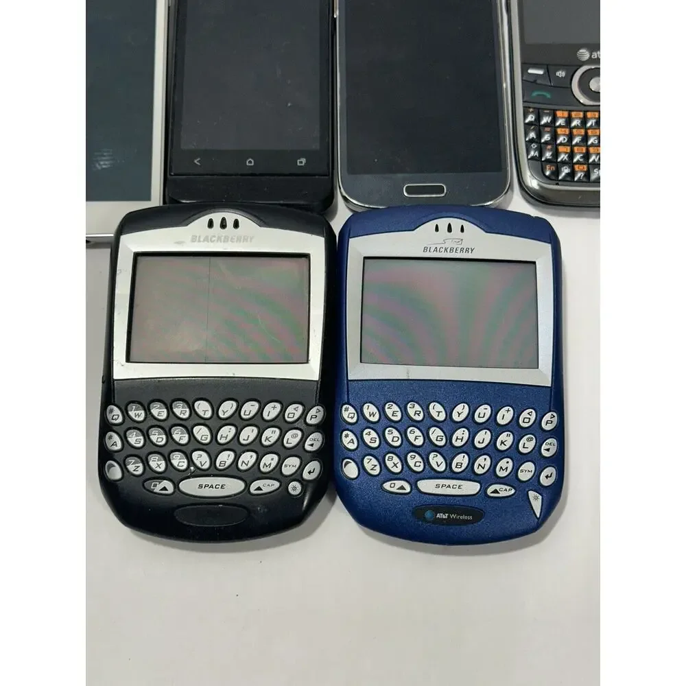 Lot of 6 Cell Phones BlackBerry Samsung‎ AT&T HTC- For PARTS ONLY UNTESTED